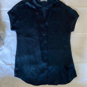 VINCE silk short sleeve blouse